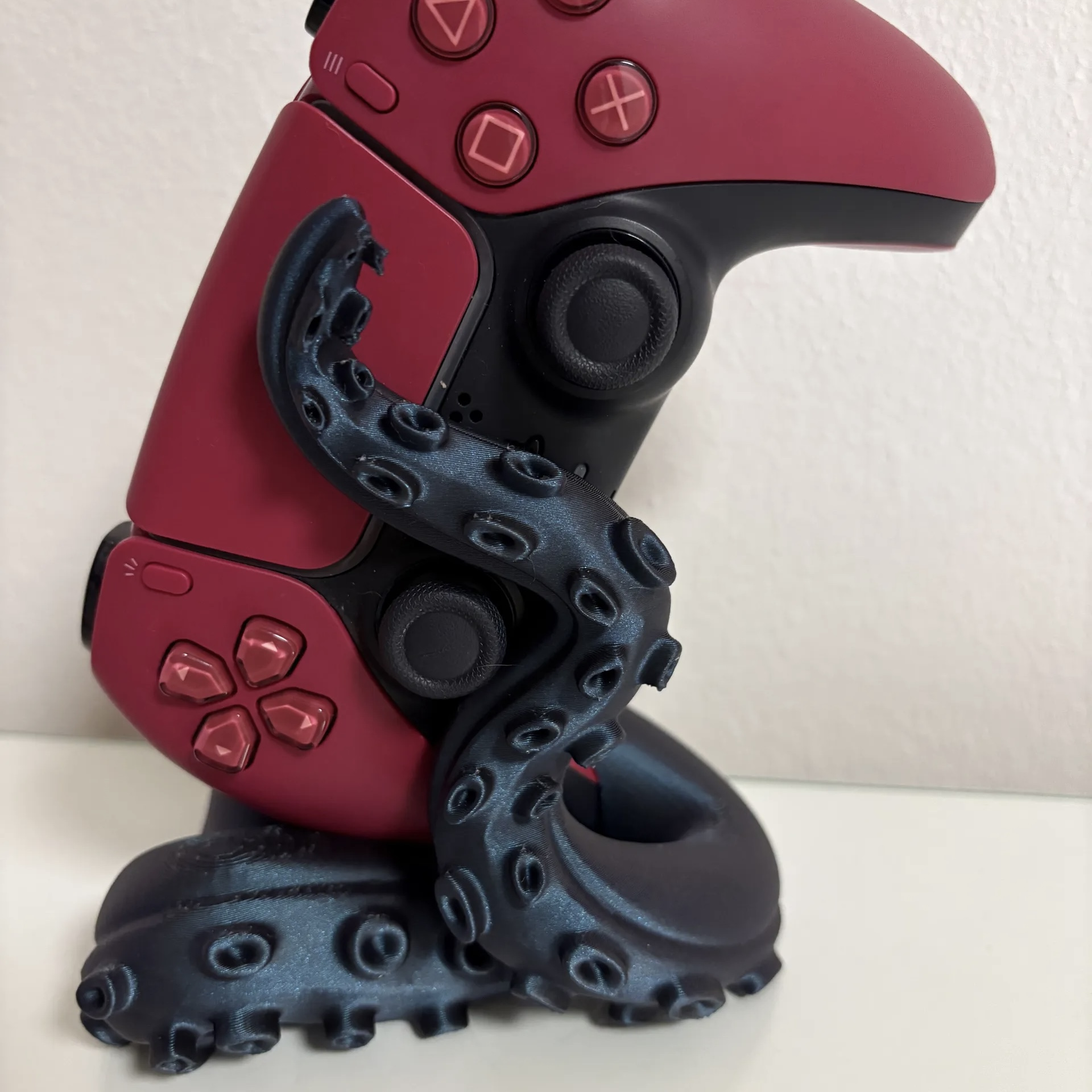 3D Printing Mockup - 3D Printed Octopus Game Controller Stand